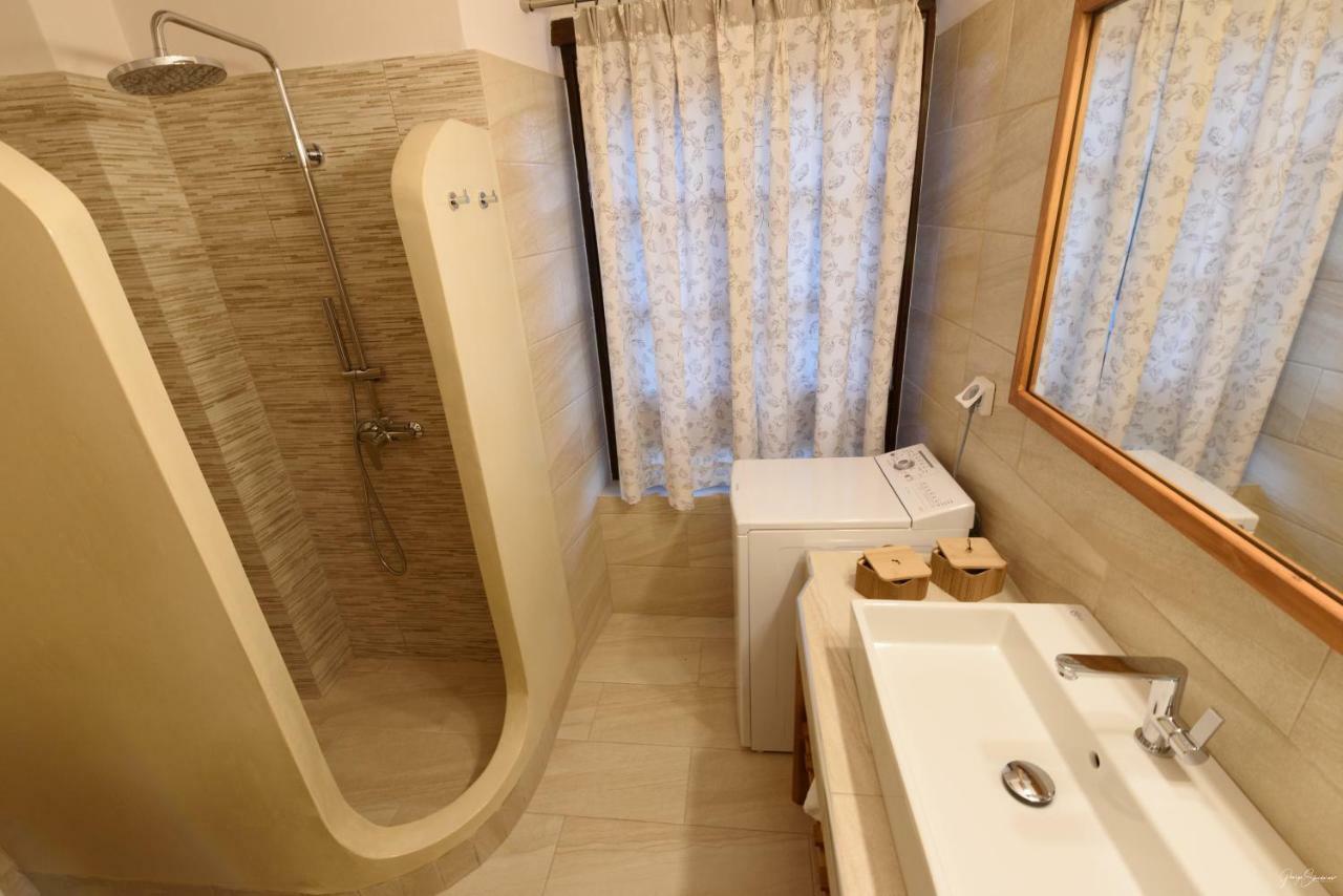 Guarda Il Porto Apartment Hydra  Exterior photo