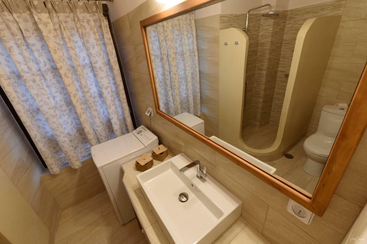 Guarda Il Porto Apartment Hydra  Exterior photo