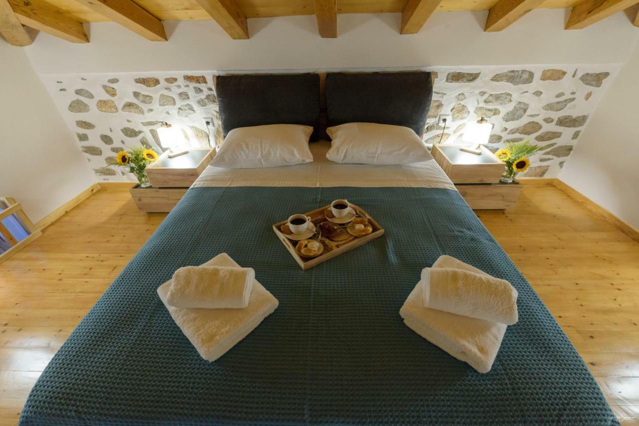 Guarda Il Porto Apartment Hydra  Exterior photo